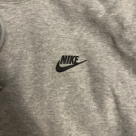 Nike Sweatshirt with black emblem! - Picture 3 of 5